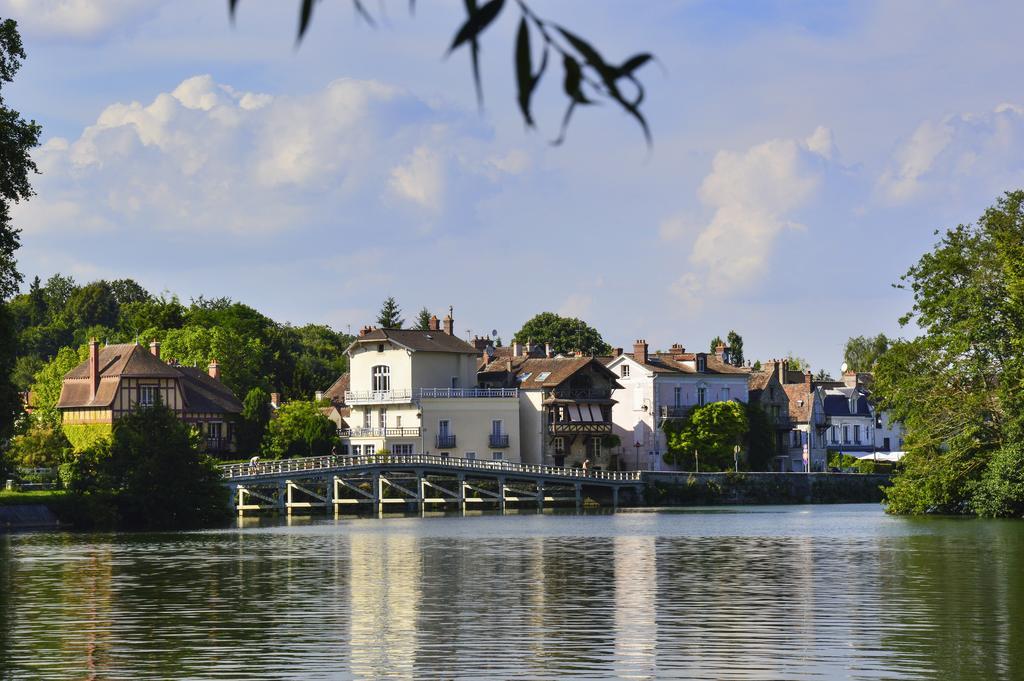 Ibis Budget Fontainebleau Avon Exteriör bild